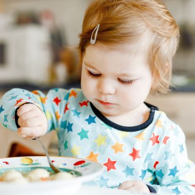 Ποια είναι τα απαραίτητα θρεπτικά συστατικά για παιδιά 1- 3 ετών;
