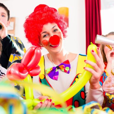 12 δραστηριότητες για αποκριάτικο παιδικό πάρτι που τα παιδιά θα λατρέψουν