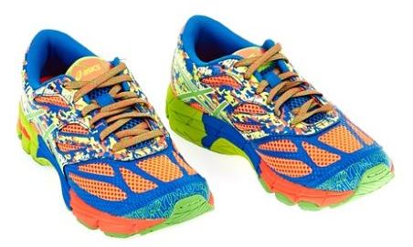 Παιδικά παπούτσια Asics GEL-NOOSA TRI 10 GS με πολύχρωμα σχέδια