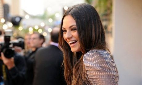 Mila Kunis: Μία μαμά αλλιώτικη από τις άλλες διάσημες και με αποδείξεις (pics)