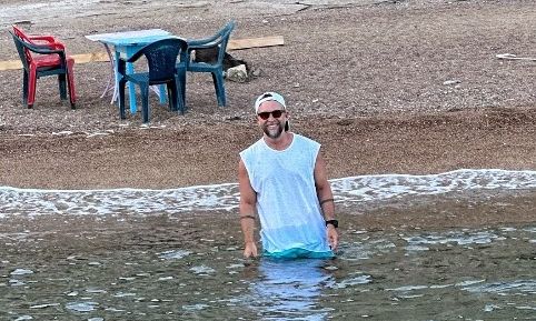 Γιάννης Βαρδής: Το τρυφερό flashback με τον γιο του από τις οικογενειακές διακοπές στη Ρόδο