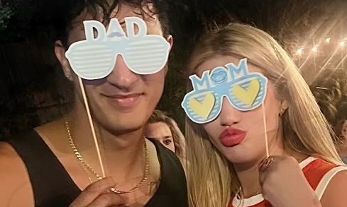 Baby shower έκπληξη για την Τζένη Θεωνά από τις φίλες της (εικόνες)