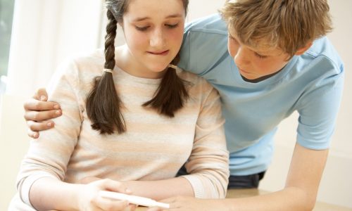 Έφηβη και έγκυος! Στατιστικές που σοκάρουν!