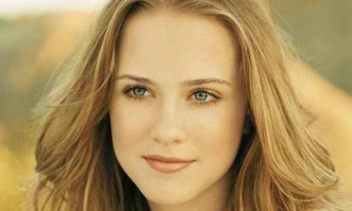 Γέννησε η Evan Rachel Wood!