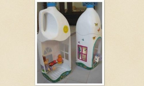 Φοβερή κατασκευή: Φτιάξτε κουκλοσπιτάκια για τα παιδιά από μπουκάλια απορρυπαντικών!