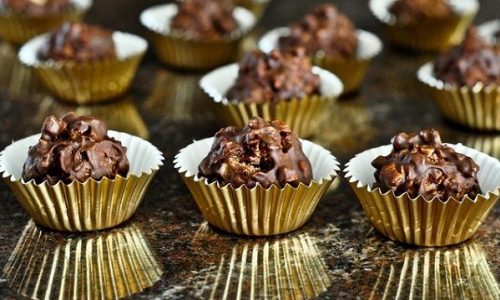 Συνταγή για σπιτικά σοκολατάκια ferrero rocher