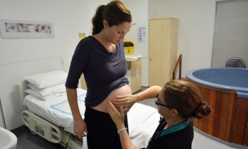 Οξεία σκωληκοειδίτιδα κι εγκυμοσύνη: Όλα όσα πρέπει να γνωρίζετε