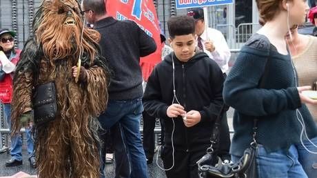 Ουρές στο Λος Άντζελες από φίλους της νέας ταινίας Star Wars