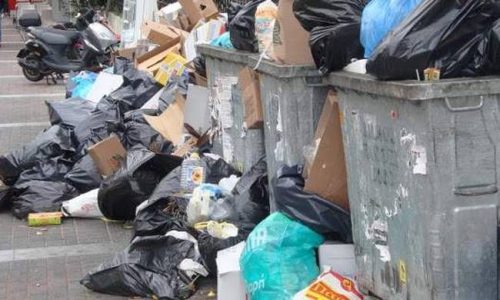 Φρίκη στους Αμπελόκηπους: Εντόπισαν 12 έμβρυα σε κάδο απορριμμάτων - Συνελήφθη 35χρονος