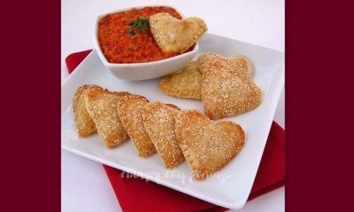 Γεμιστές καρδιές με μοτσαρέλα και πέστο κόκκινης πιπεριάς (βήμα-βήμα)