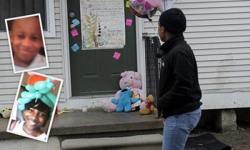 Χτύπησε και βασάνισε τα δυο της παιδιά μέχρι θανάτου. Τώρα λέει πως ήταν η «κακιά στιγμή»!