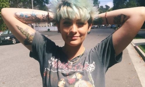 Η κόρη του Μάικλ Τζάκσον αντεπιτίθεται: «Αδιαφορείστε για τα σκουπίδια»