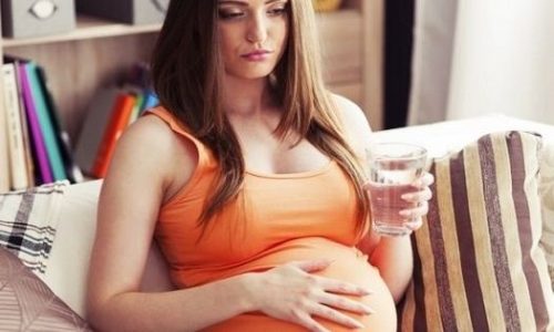 Εγκυμοσύνη και ξινίλες: Τρόποι για να ανακουφιστείτε