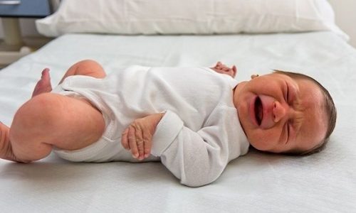 Τι είναι ο εγκολεασμός και γιατί εμφανίζεται στα παιδιά