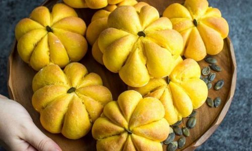 Αυτά τα vegan ψωμάκια κολοκύθας, είναι πιο απλά απ' όσο φαντάζεσαι!