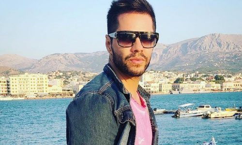 Η συγκίνηση του Τσαλίκη με τον γιο του Βασίλη- Δείτε τι έγινε