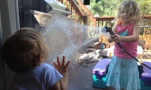 Τα παιδιά έχουν τον δικό τους τρόπο και οι φωτογραφίες αυτές είναι η απόδειξη (pics)