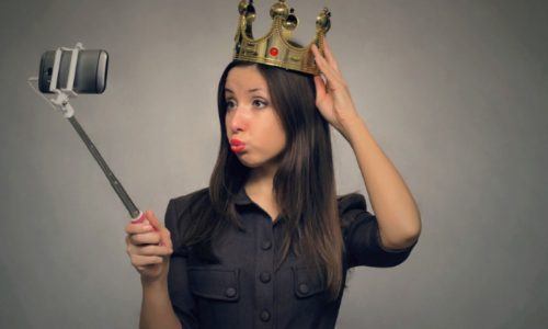 Ψήφισε για να αναδείξεις τη μεγαλύτερη ψωνάρα