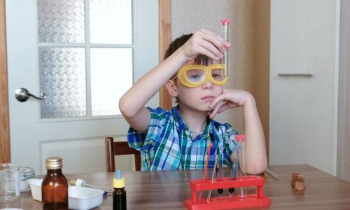 Διασκεδάστε αυτό το Σαββατοκύριακο με επιστημονικά κόλπα!