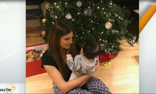 Τσιμτσιλή: Στόλισε το Χριστουγεννιάτικο δέντρο με τα παιδιά της – To απρόοπτο γεγονός και οι φωτό