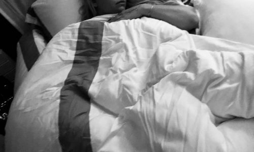 Εγκυμονούσα ηθοποιός νοσηλεύτηκε με βρογχίτιδα - Η φώτο και το μήνυμα στο Instagram (pics)