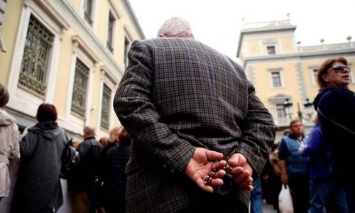 Συντάξεις: Τα δυο σενάρια για «μπόνους» - Ποιοι ασφαλισμένοι κερδίζουν