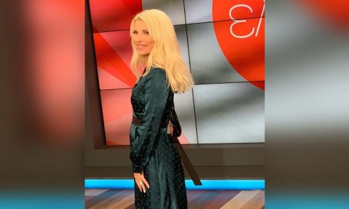 Ελένη Μενεγάκη: Έχει την ίδια αδυναμία με τον γιο της Άγγελο (pics)