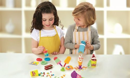 Αυτοί είναι οι τυχεροί που κέρδισαν από ένα σετ με πλαστοζυμαράκια Play-Doh