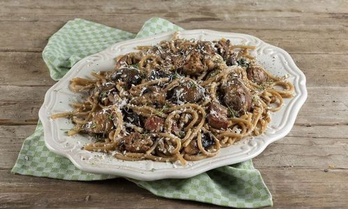 Αρνάκι στον φούρνο με μακαρόνια από τον Άκη Πετρετζίκη