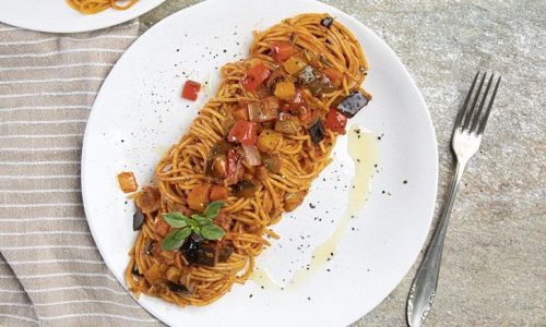 Νηστίσιμη μακαρονάδα με ρατατούι - Νόστιμη και υγιεινή