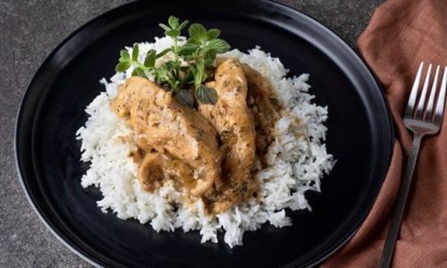 Μαγειρέψτε κοτόπουλο με σάλτσα μουστάρδα και μέλι – Μοναδική νοστιμιά