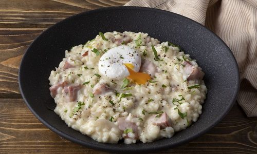 Ριζότο καρμπονάρα - Θα χρειαστείτε μόλις 35 λεπτά γι΄αυτή τη συνταγή