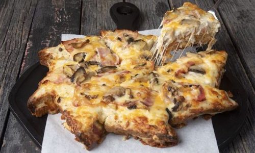 Πίτσα express καρμπονάρα που θα ξετρελάνει μικρούς και μεγάλους