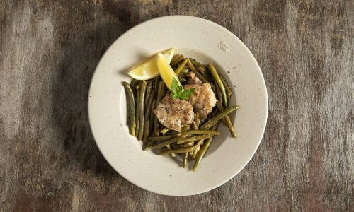 Κοτόπουλο λεμονάτο με φασολάκια σε ένα μόλις τέταρτο