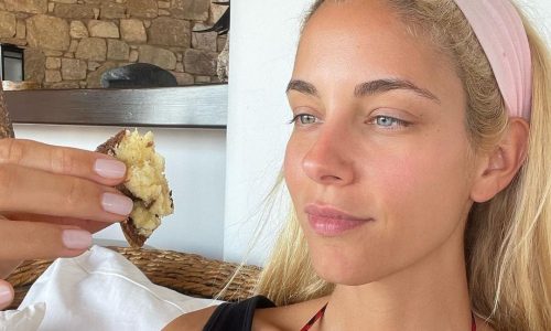 Δούκισσα Νομικού: Στην κουζίνα με τον Σάββα και την Αναστασία - Έφτιαξαν κέικ σοκολάτα-βανίλια