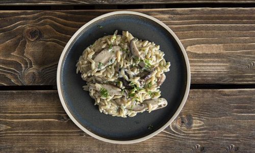 Κριθαρότο στην κατσαρόλα με μανιτάρια και γραβιέρα - Νοστιμότατο!