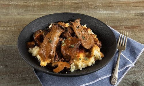 Ραγού με μανιτάρια στη χύτρα ταχύτητας