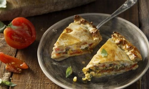 Πίτα με ντομάτα και καλαμπόκι - Η γεύση της είναι ξεχωριστή