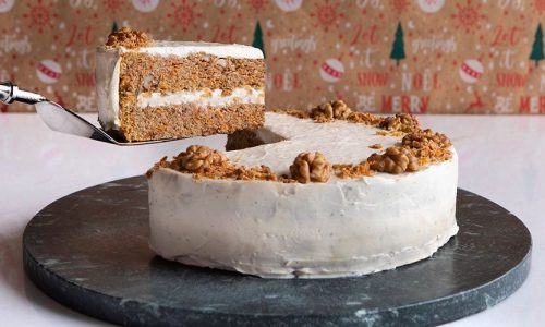 Χριστουγεννιάτικο κέικ καρότου χωρίς ζάχαρη