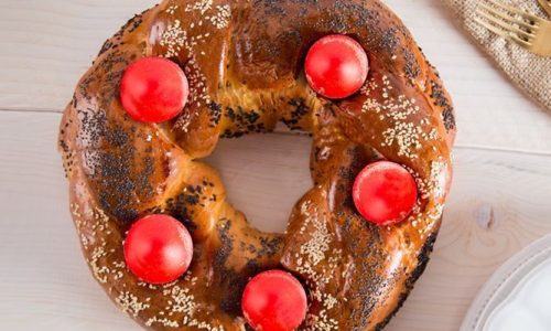 Συνταγή για το πιο εύκολο πασχαλινό τσουρέκι