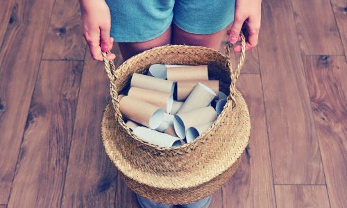 Tips για μαμάδες: Οι απίθανες χρήσεις του ρολού υγείας στην καθημερινότητά σας