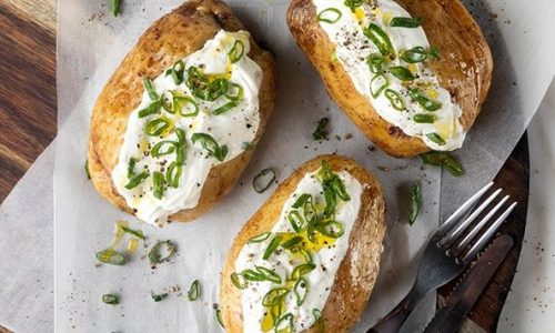 Πατάτες jacket στον φούρνο μικροκυμάτων