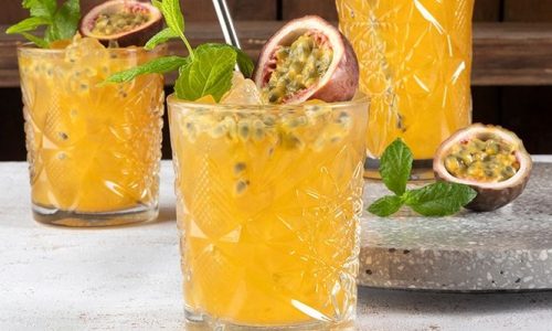 Iced tea cocktail με passion fruit χωρίς αλκοόλ