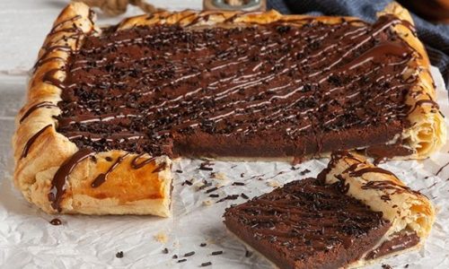 Εύκολη ανοιχτή σοκολατόπιτα με φύλλο σφολιάτας