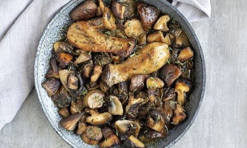 Τηγανιά μανιταριών με γλυκόξινη σάλτσα