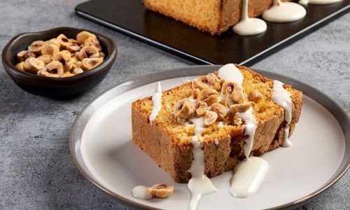 Κλασικό και ζουμερό κέικ καρότου