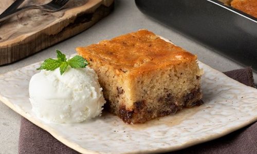 Ραβανί με κομμάτια σοκολάτας