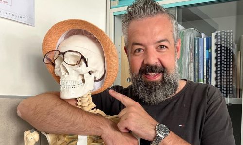 Δημήτρης Κουλουμάσης: «Τα παιδιά είναι η ζωή μου»