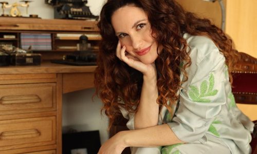 Κορίνα Λεγάκη: «Μία γυναίκα-μητέρα πολλές φορές θεωρείται αντιερωτικό πρότυπο»