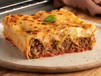 Λαχταριστά κανελόνια με κιμά και μπεσαμέλ